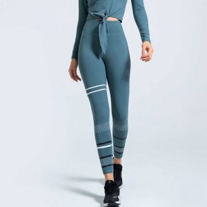 Yoga tops with built in bra - Huallen Sportswear Manufacturer