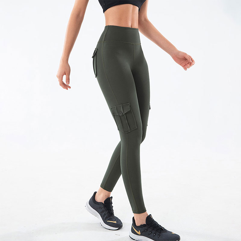 sports-leggings-with-pockets