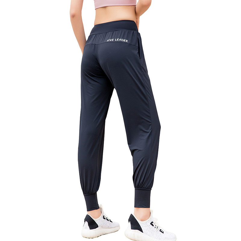 Flare leg yoga pants - Activewear manufacturer Sportswear Manufacturer HL