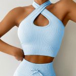 Criss cross front sports bra
