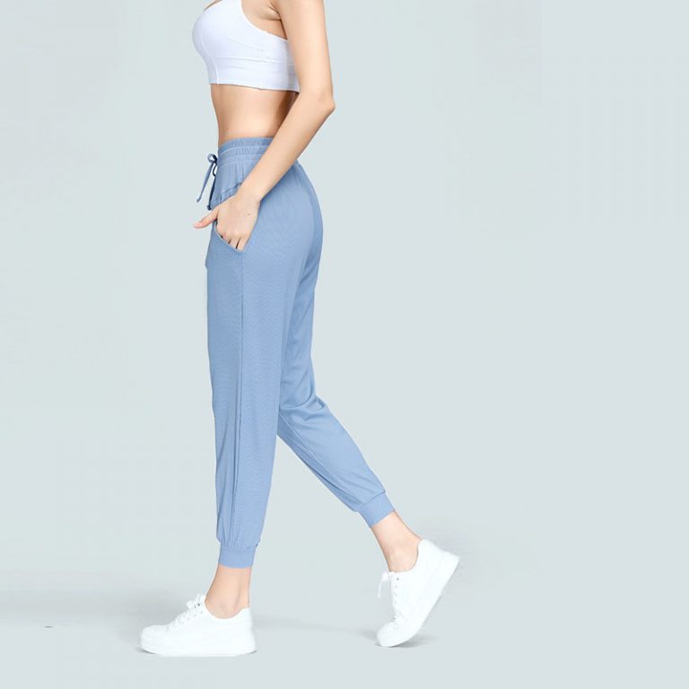 Lightweight yoga pants Activewear manufacturer Sportswear Manufacturer HL