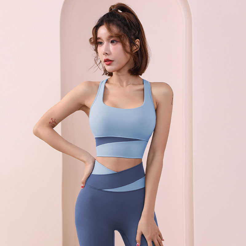 Medium impact sports bra