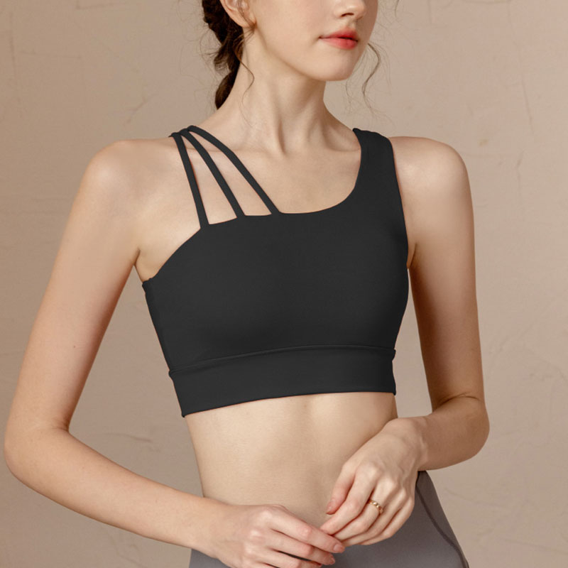 Best plus size sports bra